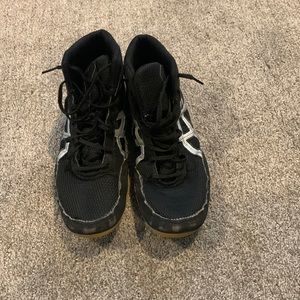 Mens 10.5 wrestling shoes